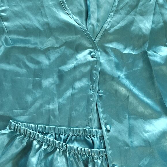 VTG 80s Turquoise Satin Sleeveless Top And Shorts Pajama Set Size 1X *Med/ Lrg - Picture 8 of 15